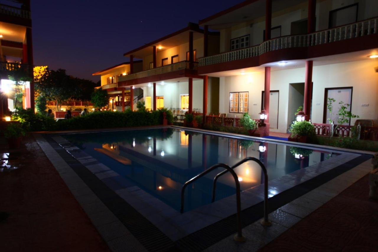 Tiger Safari Resort Sawai Madhopur Exterior foto